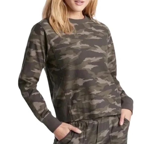 Athleta Camouflage Farallon Crewneck Top - Large - Picture 9 of 9